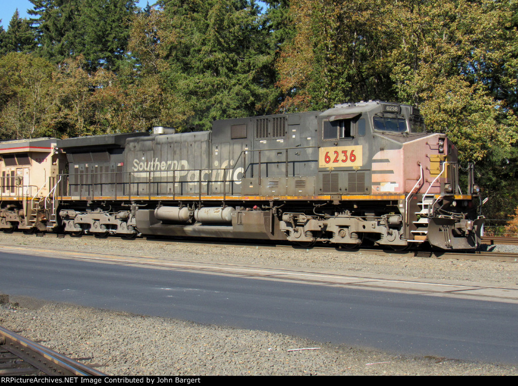 UP 6236 AC44CW